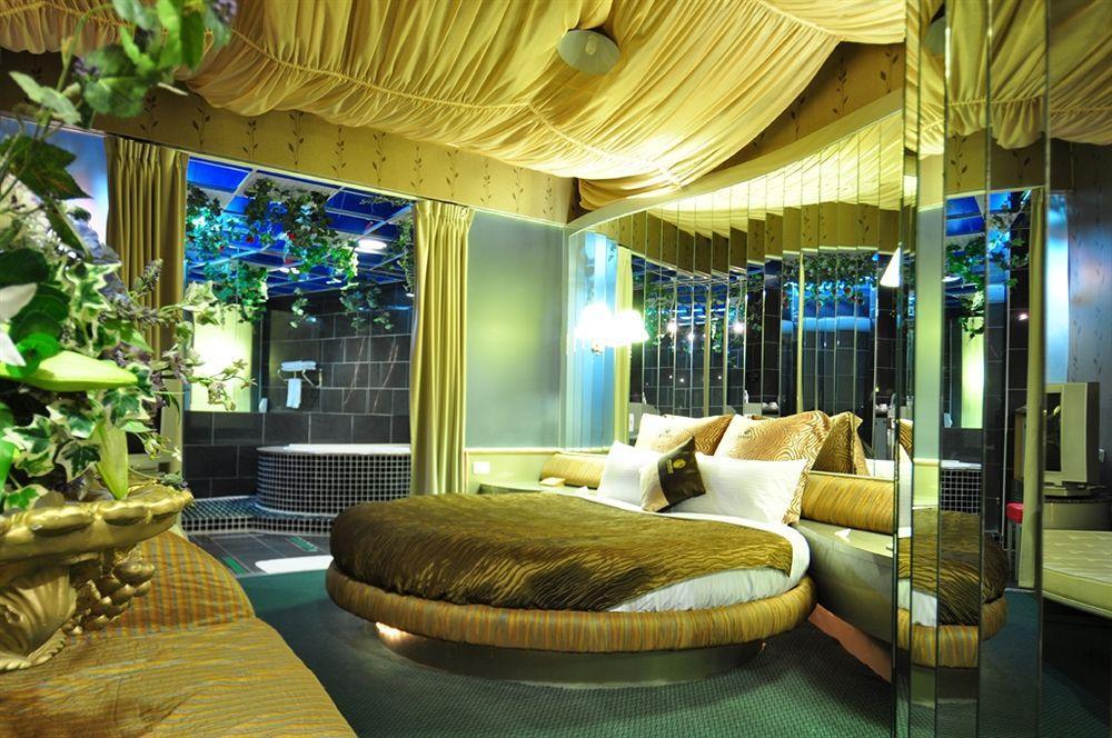 The We Hotel Taipei Extérieur photo
